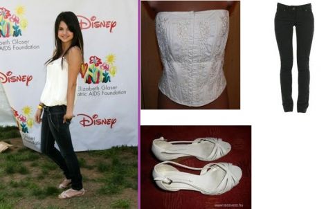 selena-gomez-charity-4-nc.jpg